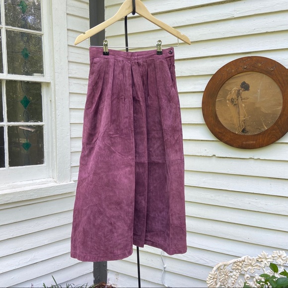 Vintage Dresses & Skirts - Vtg Suede Leather Midi Skirt
